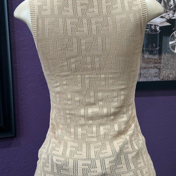 Fendi Top - Picture 3 of 14